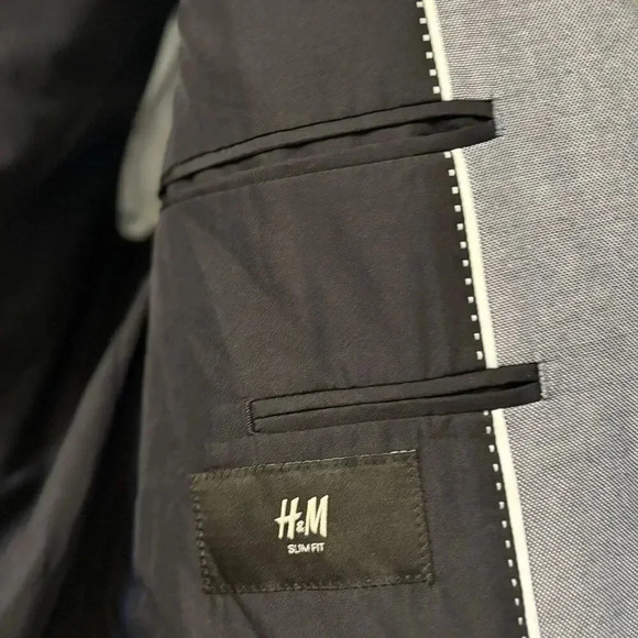 H&M Men’s 2 Button Sport Coat, 40R, Light Blue. Fully lined. - Picture 4 of 8